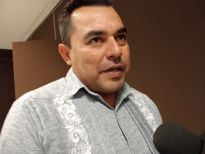 Habitantes de Aquila impedidos a transitar Coalcomán y Chinicuila por inseguridad