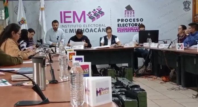 Realiza el Consejo General del IEM cómputo de la elección de Tiquicheo