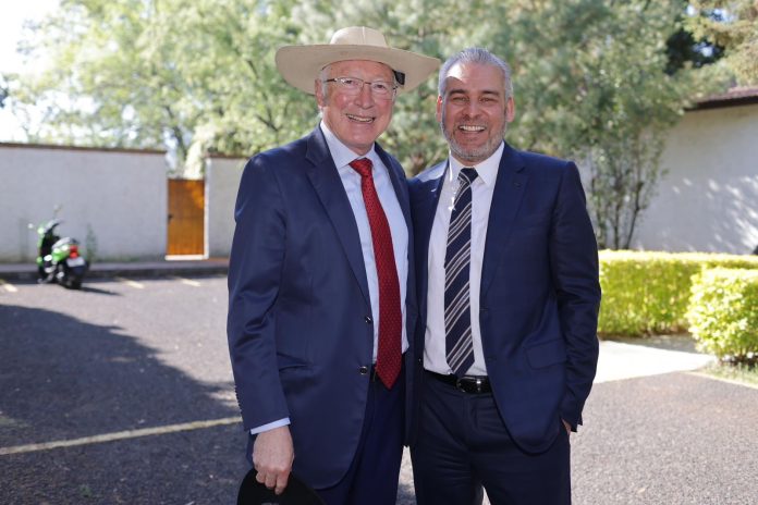 Próxima semana el embajador Ken Salazar visitará Michoacán