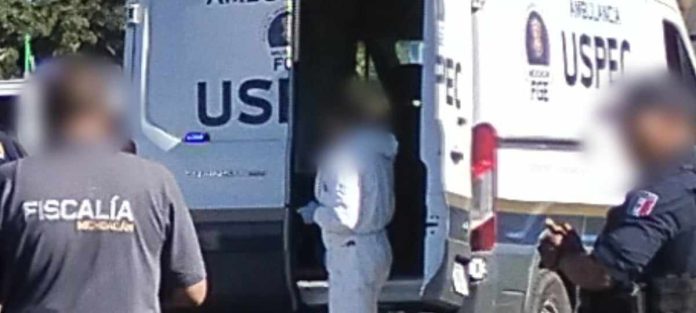 Fallece en hospital uno de los 2 hombres baleados hallados en la Morelia-Salamanca