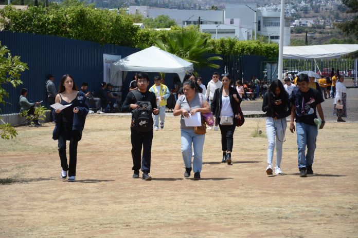 Este jueves, recta final de aplicación de examen de admisión de la UMSNH para el nivel superior