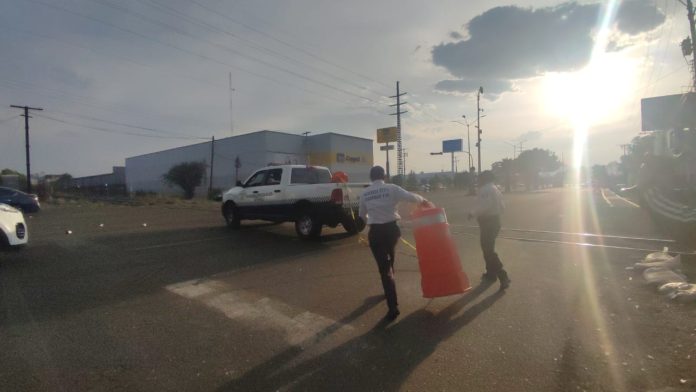 fc70fce9-d9ec-4e4f-9b10-3df8c8e07c3e (1) Liberan policías estatales periférico de Morelia, tras acuerdo escrito con SSP