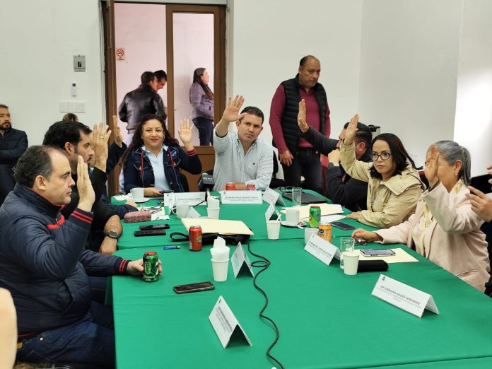 Aprueban en comisiones solicitud para contratar financiamiento por 4 mil 302 mdp