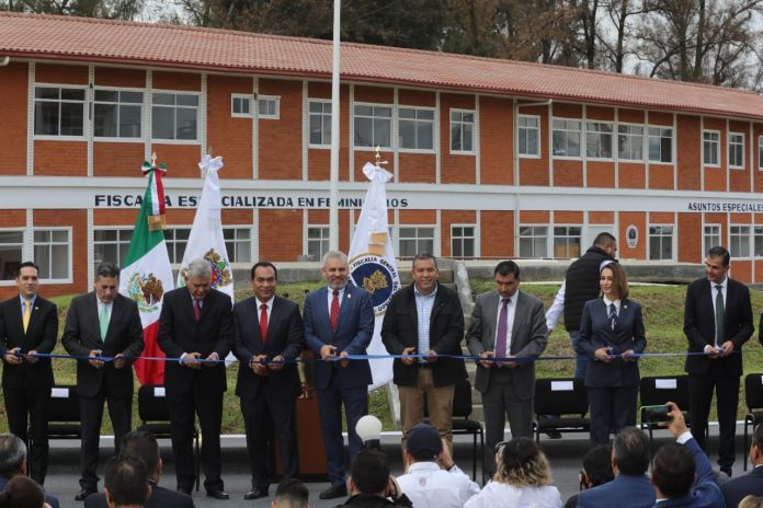 Inauguran complejo de edificios de la FGE, atenderá 1 mil personas diarias Inauguran complejo de edificios de la FGE, atenderá 1 mil personas diarias