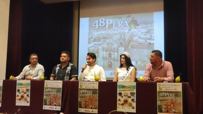 A la baja producción de pera en Zinapécuaro; apoyos tienen candados burocráticos: productores A la baja producción de pera en Zinapécuaro; apoyos tienen candados burocráticos: productores