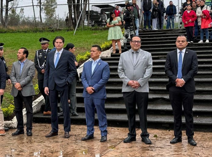 Diálogo y coordinación, comprometen Alfonso Martínez y Carlos Torres