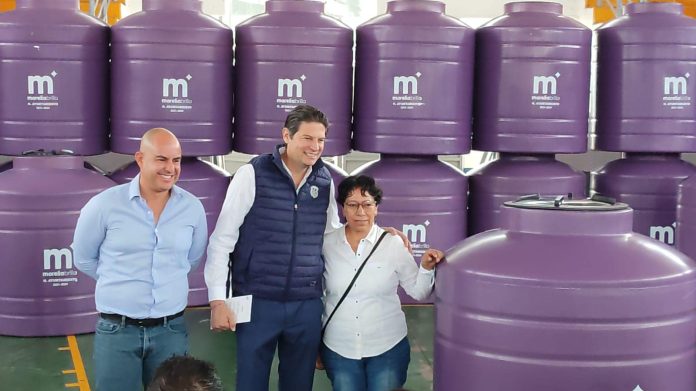 Tras veda electoral, Ayuntamiento de Morelia reanudó la entrega de tinacos