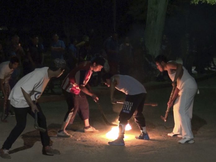 Denuncian p’urhépechas apropiación cultural del tradicional juego de pelota