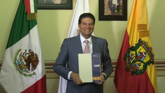 El dirigente estatal Octavio Ocampo Córdova, precisó que se liquidará a todo el personal, aunque en algunos casos tiene mucho tiempo en el #PRD, y a partir de septiembre iniciará el proceso para registrar el partido como fuerza política local. #postdatanews #LiquidaciónDePersonal https://postdata.news/personal-del-prd-michoacan-seria-liquidado-de-perder-el-registro-nacional/