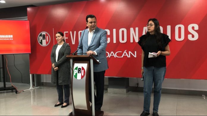 90% de consejeros de Michoacán se reunieron con aspirantes a dirigir al PRI