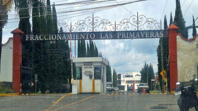Mujer es asesinada con arma blanca en domicilio, en Uruapan
