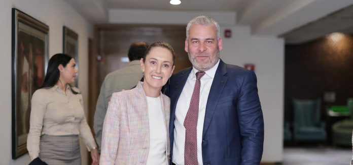Presenta Alfredo Ramírez a la presidenta electa proyectos para el desarrollo de Michoacán