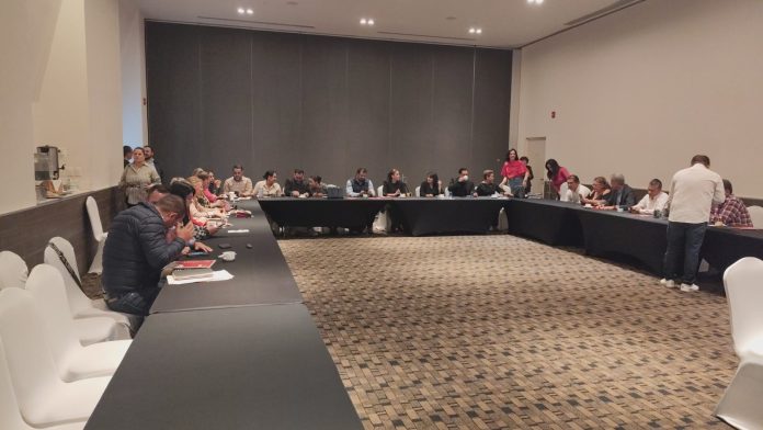 Sin resultados reunión de diputados para conocer finanzas del Congreso de Michoacán