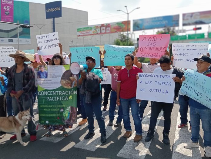 Con manifestación, habitantes de Santa María Ostula exigen justicia ante el despojo de sus tierras