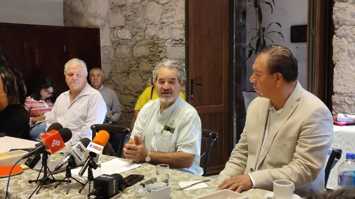 Temen habitantes de Altozano que SEMARNAT autorice devastación del sur de Morelia Temen habitantes de Altozano que SEMARNAT autorice devastación del sur de Morelia