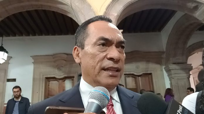 Privación de la libertad de policías comunales, por disputa entre grupos criminales: FGE