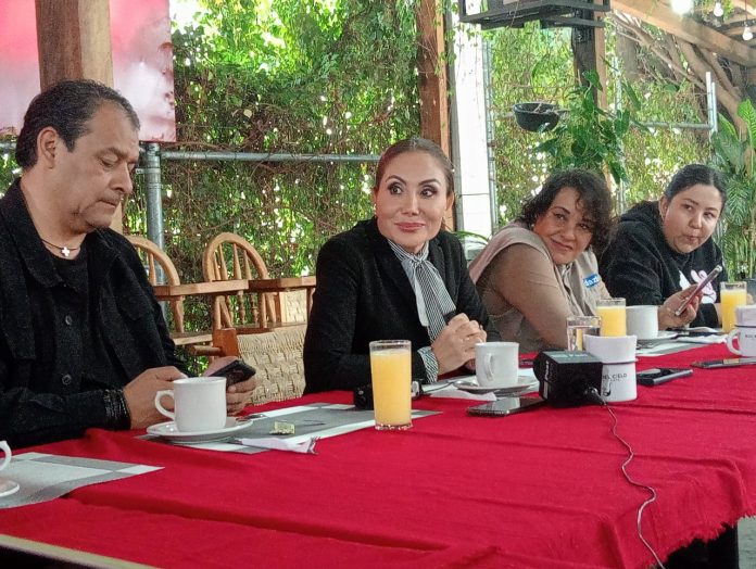 Tras 33 años de militante, Minerva Bautista anuncia su salida del PRD Tras 33 años de militante, Minerva Bautista anuncia su salida del PRD