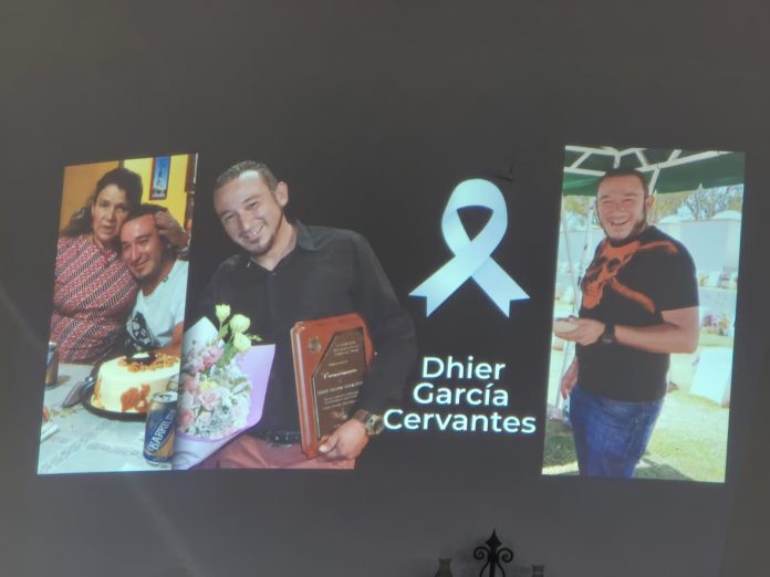 Rinden homenaje en la UMSNH a Diher, víctima de homicidio Rinden homenaje en la UMSNH a Diher, víctima de homicidio