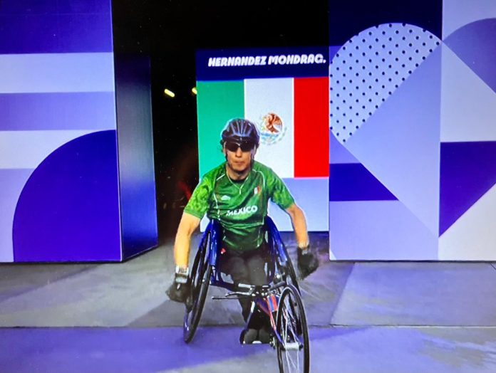 Finaliza Salvador Hernández en séptimo lugar en los 400 metros