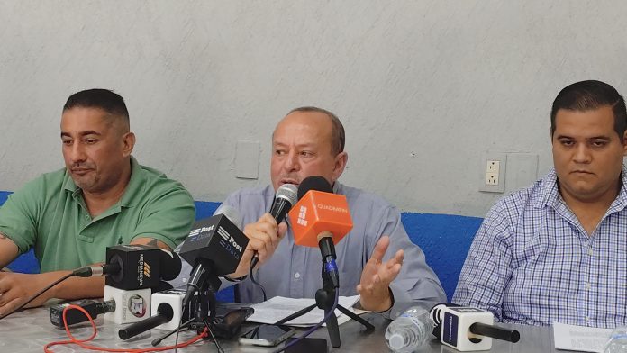 El dirigente de la Comisión Reguladora del Transporte, José Trinidad Martínez Pasalagua, anunció una lucha legal y jurídica contra el proyecto de Metrobús en Morelia, ya que se considera que no se cuenta con las condiciones para su desarrollo.