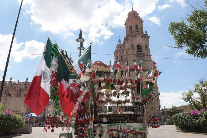 Se instalarán 700 comerciantes ambulantes durante Fiestas Patrias en Morelia