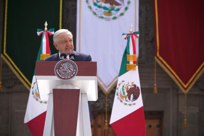 Me voy con la consciencia tranquila, asegura AMLO al rendir su sexto informe