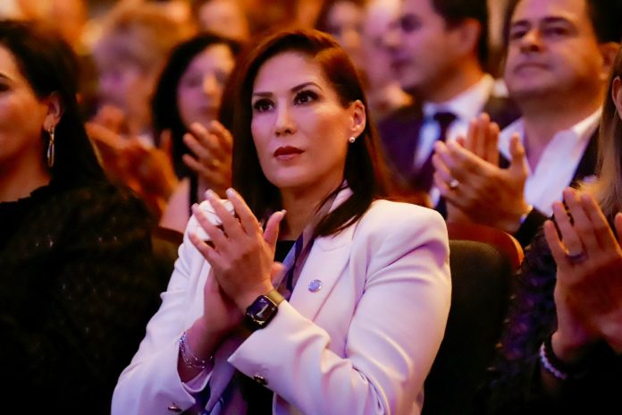 A trabajar por las y los michoacanos sin ninguna clase de distingos, convoca la 75 Legislatura a nuevas autoridades municipales A trabajar por las y los michoacanos sin ninguna clase de distingos, convoca la 75 Legislatura a nuevas autoridades municipales