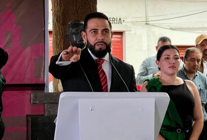 Manuel López Meléndez rindió protesta como presidente municipal de Panindícuaro