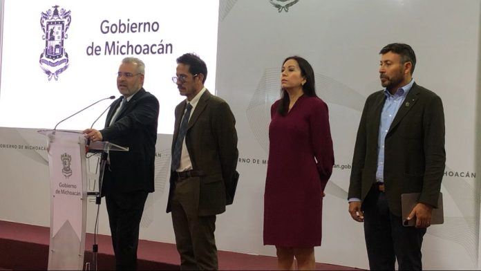 A Michoacán le beneficia que el dólar recupere terreno frente al peso: Gobernador