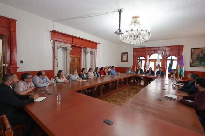 Se reúne secretario de Gobierno con trabajadores del Poder Judicial