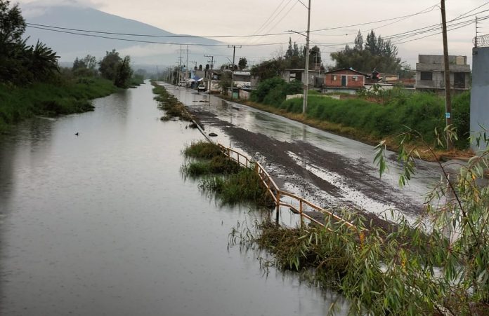 La capital michoacana amaneció con lluvias ligeras en distintos puntos, sin que se hayan detectado mayores afectaciones hasta el momento La capital michoacana amaneció con lluvias ligeras en distintos puntos, sin que se hayan detectado mayores afectaciones hasta el momento