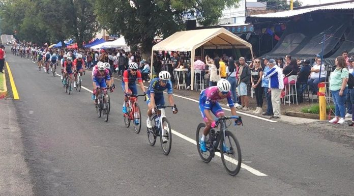 Ulises Castillo, bicampeón de la Vuelta Ciclista "Amando Zacapu Martínez" Ulises Castillo, bicampeón de la Vuelta Ciclista "Amando Zacapu Martínez"