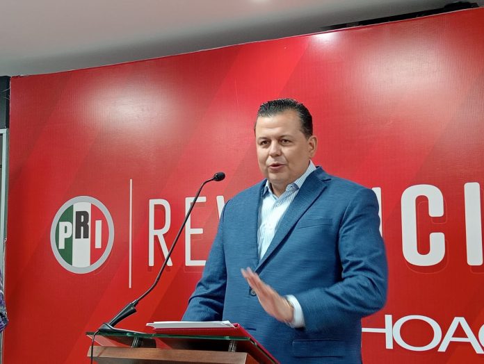 La Comisión Política Permanente del PRI, sesionará este miércoles en la tarde para expulsar a dos priistas, una por haberse unido