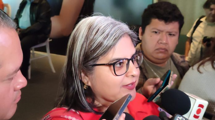 Bajo investigacion, 486 plazas magisteriales por posible irregularidad: Contraloría