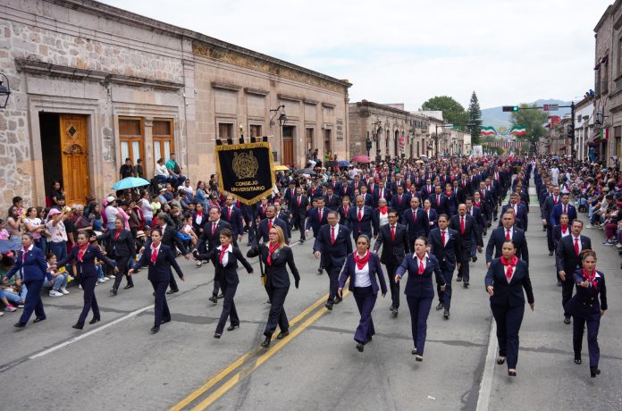 La Universidad Michoacana de San Nicolás de Hidalgo (UMSNH) celebró al prócer nicolaita, don José María Morelos