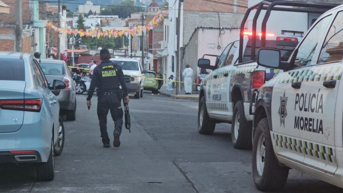 Automovilista es acribillado en la colonia Independencia, Morelia