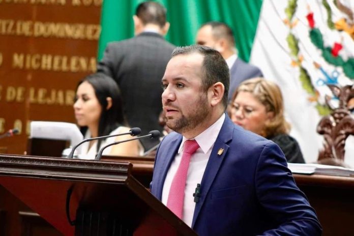 Pese a no cumplir los requisitos, Brenda Fraga será encargada de la Contraloría del Congreso