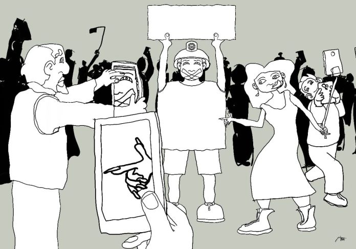 Sentirse vigilado es una sensación cada vez más frecuente en nuestras ciudades; la presencia de cámaras de vigilancia o saber que somos videovigilados