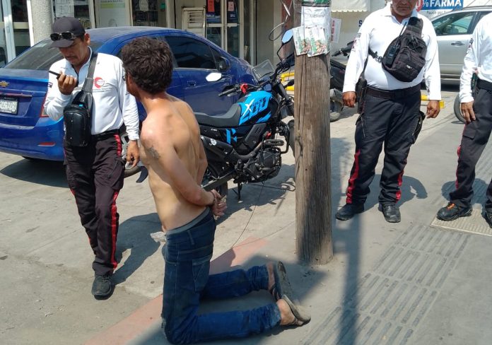 Capturan a presunto ladrón, en el centro de Apatzingán