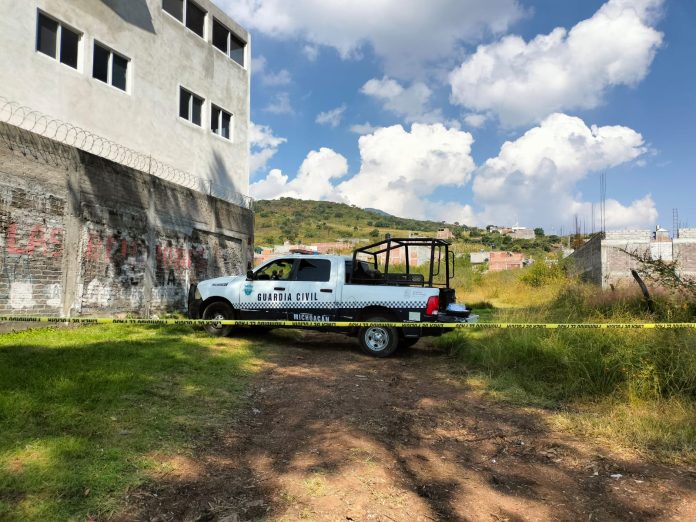 Hallan a hombre muerto en baldío de la colonia Cumbres del Quinceo, Morelia