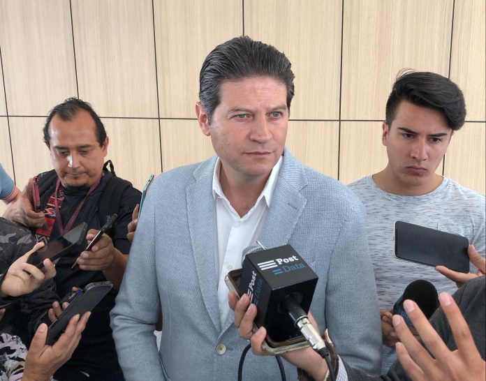 Homicidio de Mauricio Cruz, ejemplo “más extremo” de coartar la libertad de expresión: Alfonso Martínez Homicidio de Mauricio Cruz, ejemplo “más extremo” de coartar la libertad de expresión: Alfonso Martínez