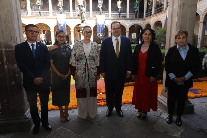 Refrendan alianza estratégica la UNAM y la UMSNH