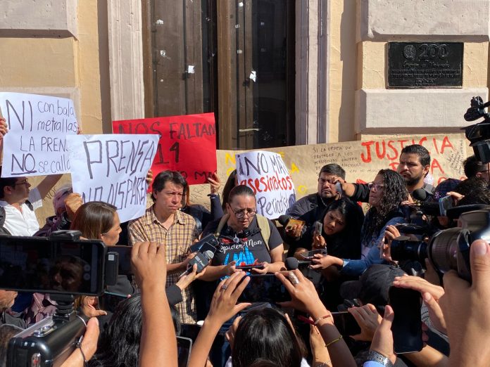 “Ni Uno Más”, exigen periodistas michoacanos tras el asesinato de Mauricio Cruz en Uruapan