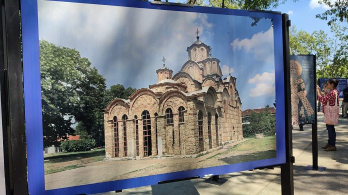 Exposición 'Monasterios medievales' de Serbia en Morelia
