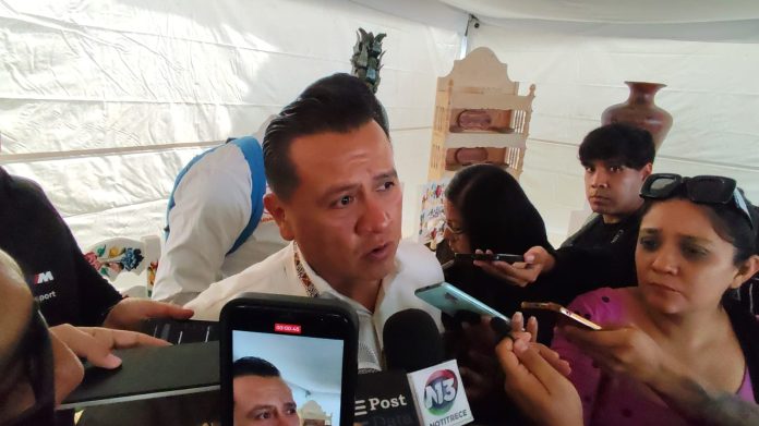 A 3 días del asesinato del periodista Mauricio Cruz Solís en el centro de Uruapan, el secretario de Gobierno Carlos Torres Piña informó que la información