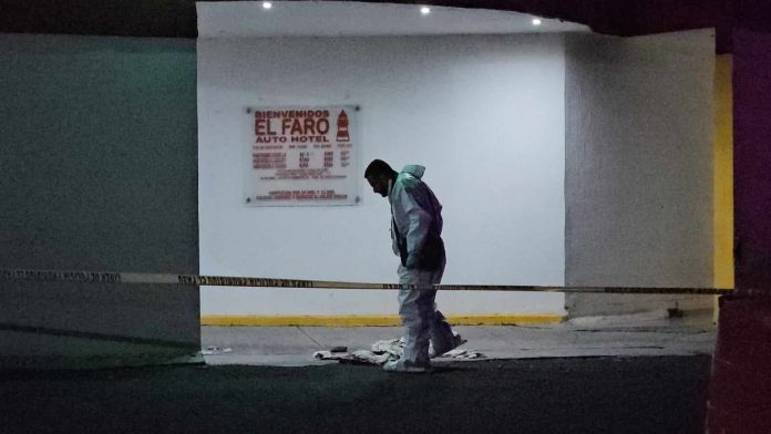Balean a empleado del Auto Hotel El Faro, en Morelia