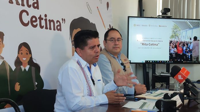 Abren plataforma para que estudiantes de secundaria se inscriban para recibir la beca universal