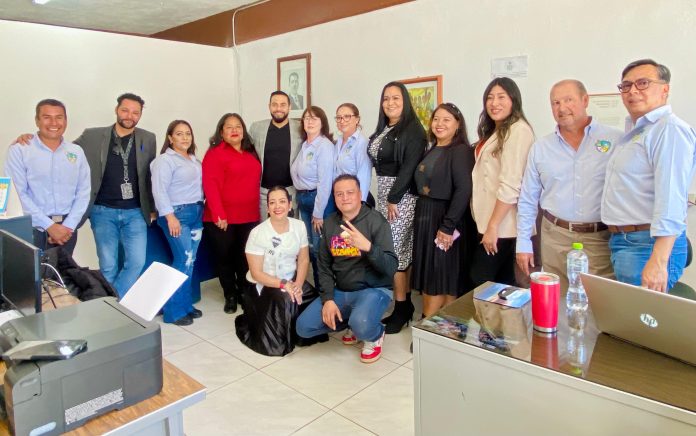 El Presidente Municipal de Panindícuaro da inicio a importante obra en la Secundaria General Lázaro Cárdenas