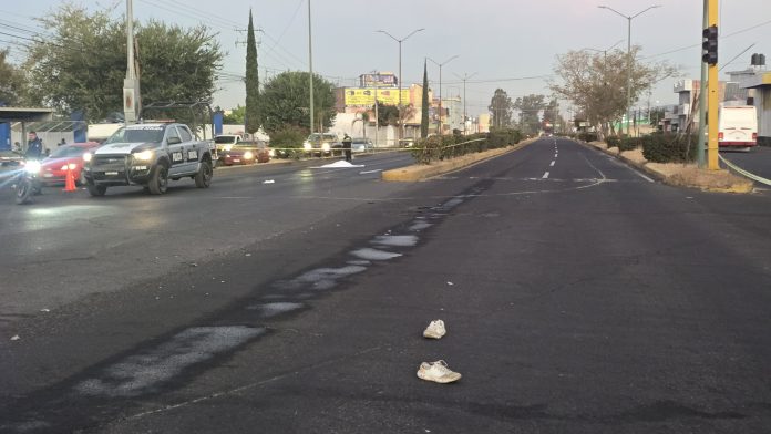 Quincuagenario muere al ser atropellado en la avenida Juárez Quincuagenario muere al ser atropellado en la avenida Juárez