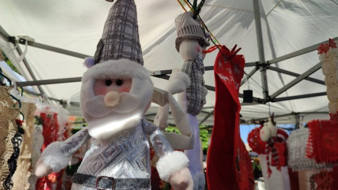 Con productos artesanales, arrancó el II Festival Navideño de Morelia Con productos artesanales, arrancó el II Festival Navideño de Morelia